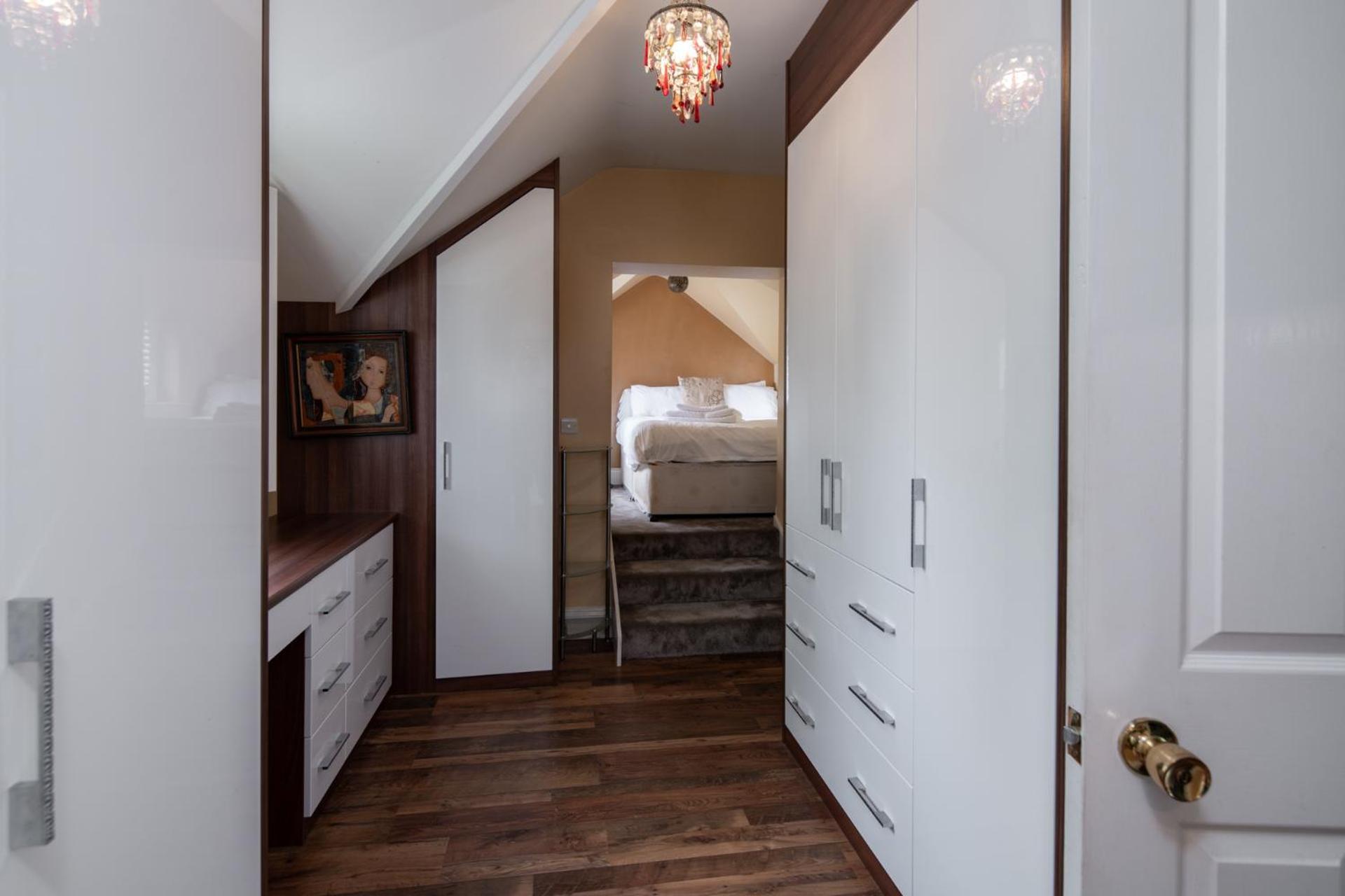 ליים ריג'יס Westwood Guest House מראה חיצוני תמונה